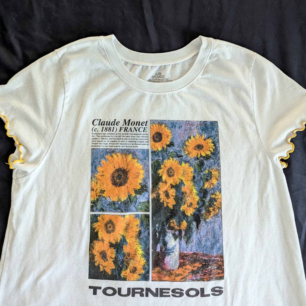 Monet Tournesols Cropped Tee - Picture 4 of 8